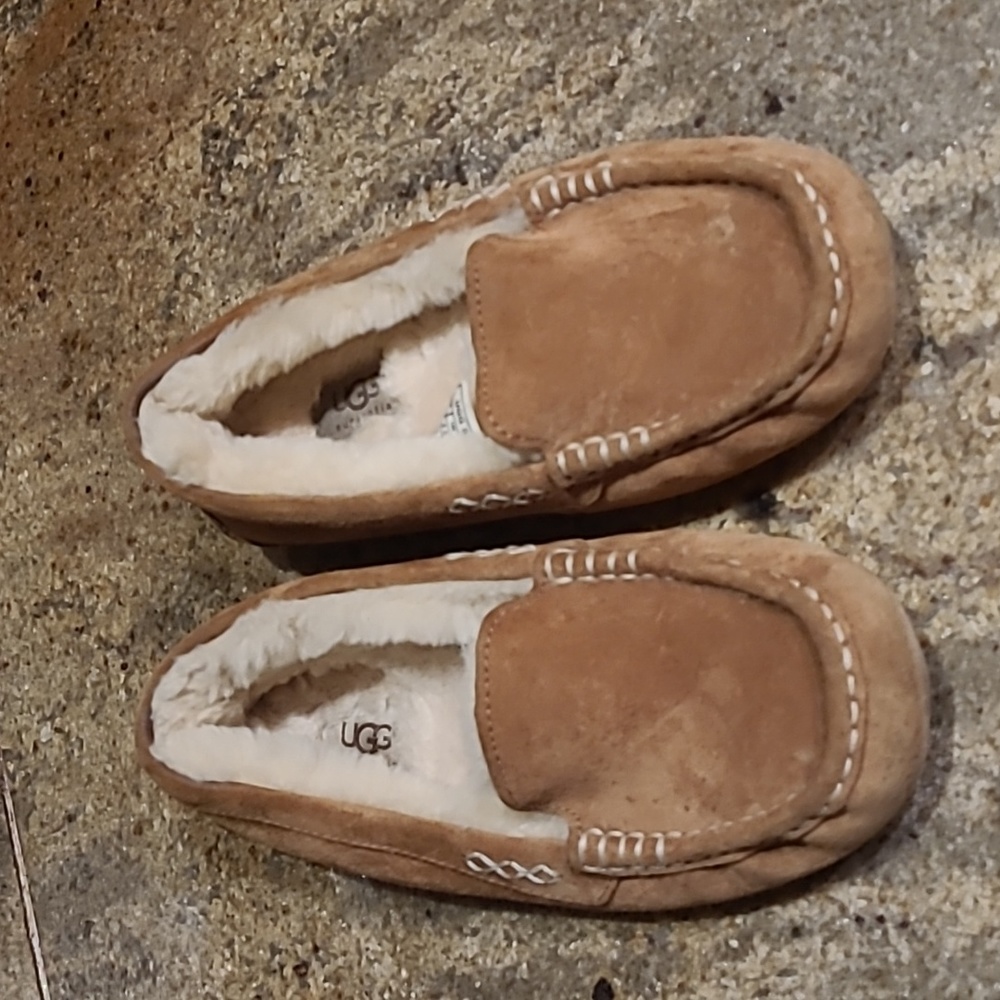 Wmns UGG Australia SN3312 Ansley Tan Slippers size 6